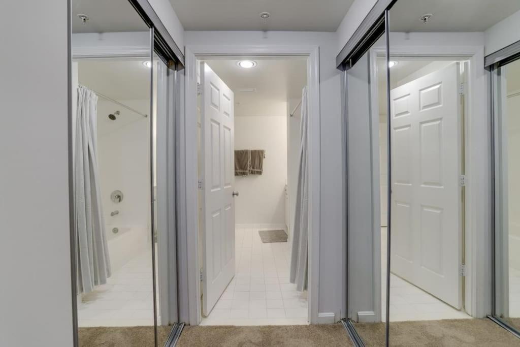 Sensational 1 Bedroom Condo At Ballston Place With Gym 阿林顿 外观 照片