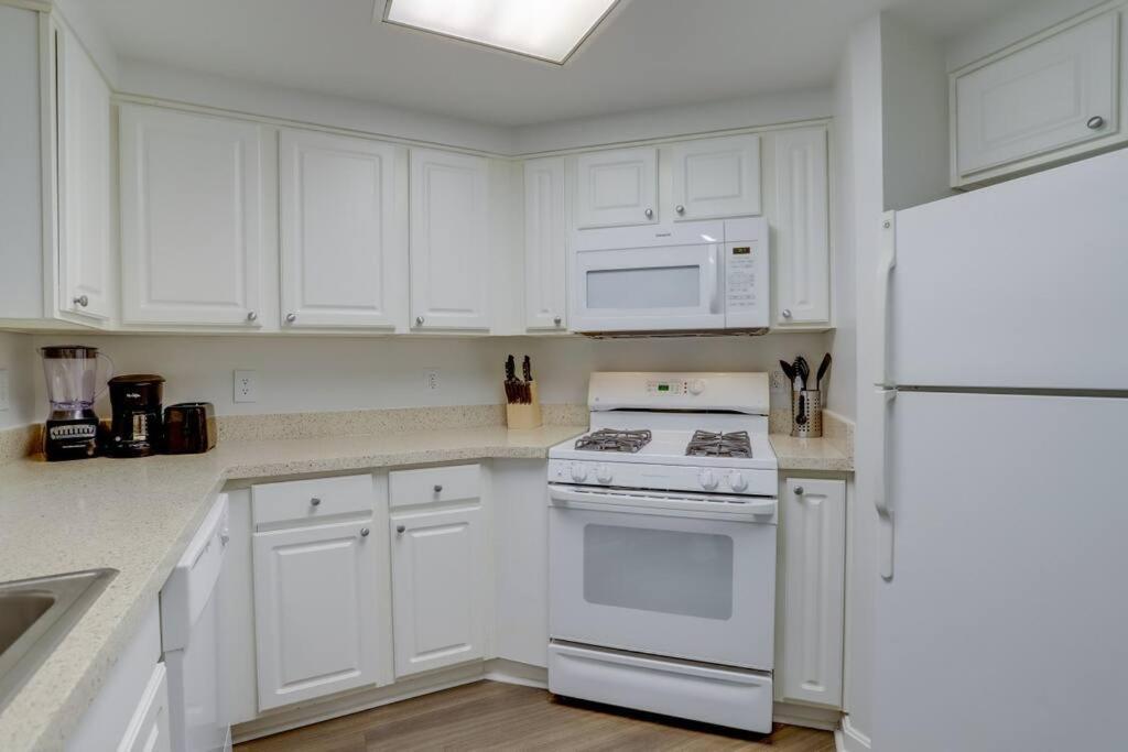 Sensational 1 Bedroom Condo At Ballston Place With Gym 阿林顿 外观 照片