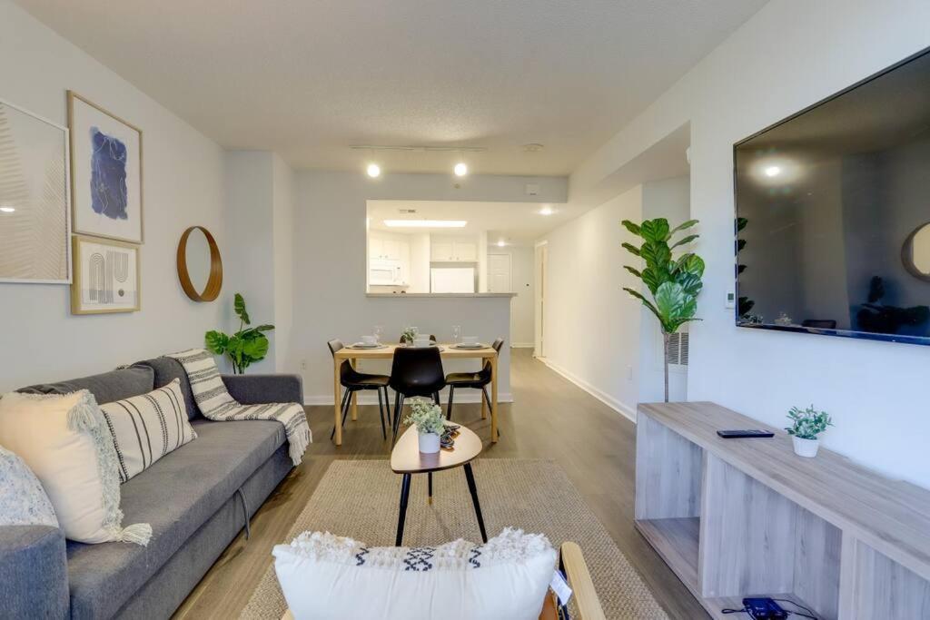 Sensational 1 Bedroom Condo At Ballston Place With Gym 阿林顿 外观 照片